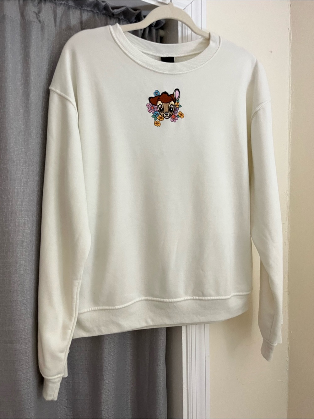 Disney Sweatshirt with Embroidered Bambi L Jerry Leigh